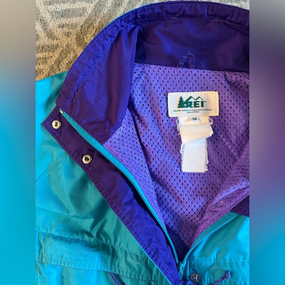 RARE Vintage early 90s REI Teal and Purple Windbreaker Jacket